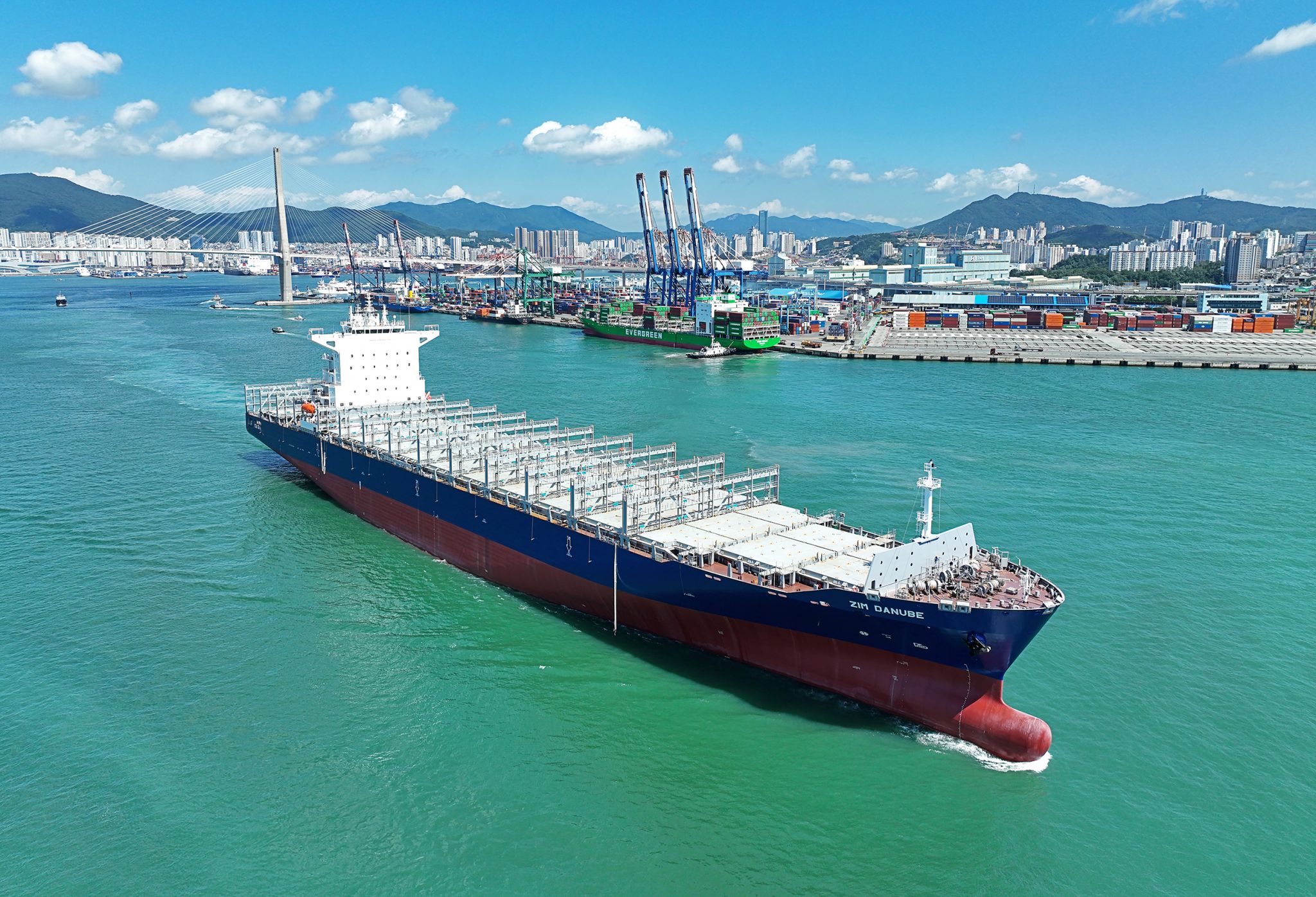 MPC Capital holds naming ceremony for methanol-ready boxships in Korea