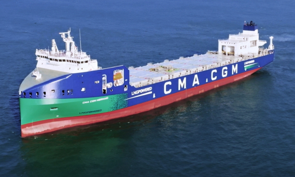 CMA CGM receives first ship in series of 10 LNG-fuelled container ships ...